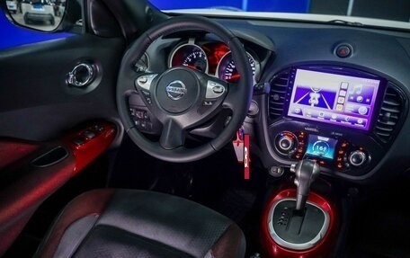 Nissan Juke II, 2011 год, 900 000 рублей, 28 фотография