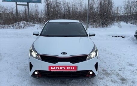 KIA Rio IV, 2020 год, 1 750 000 рублей, 4 фотография