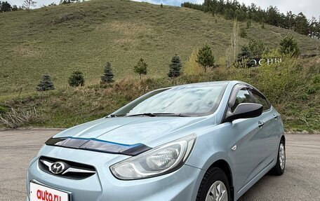 Hyundai Solaris II рестайлинг, 2011 год, 540 000 рублей, 16 фотография