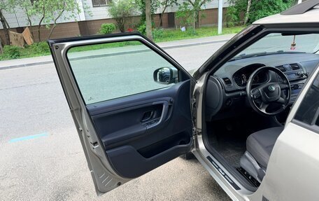 Skoda Fabia II, 2011 год, 850 000 рублей, 13 фотография