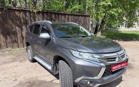 Mitsubishi Pajero Sport III рестайлинг, 2018 год, 3 250 000 рублей, 1 фотография