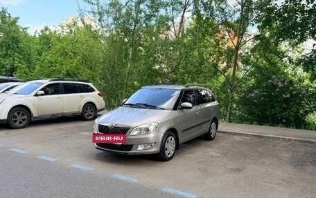 Skoda Fabia II, 2011 год, 850 000 рублей, 24 фотография