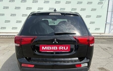 Mitsubishi Outlander III рестайлинг 3, 2013 год, 1 490 000 рублей, 5 фотография