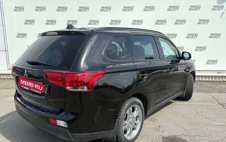 Mitsubishi Outlander III рестайлинг 3, 2013 год, 1 490 000 рублей, 4 фотография