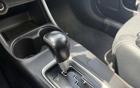 Mitsubishi Outlander III рестайлинг 3, 2013 год, 1 490 000 рублей, 18 фотография