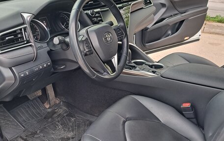 Toyota Camry, 2019 год, 2 930 000 рублей, 7 фотография