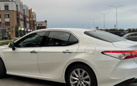 Toyota Camry, 2019 год, 2 930 000 рублей, 6 фотография