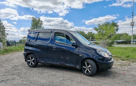 Toyota FunCargo, 2000 год, 285 000 рублей, 3 фотография