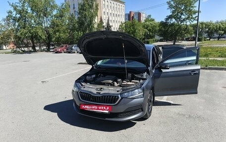 Skoda Rapid II, 2021 год, 1 850 000 рублей, 13 фотография