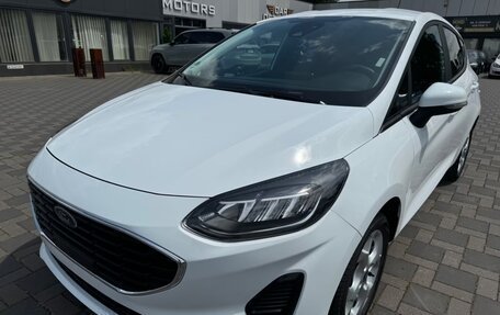 Ford Fiesta, 2022 год, 1 980 000 рублей, 1 фотография