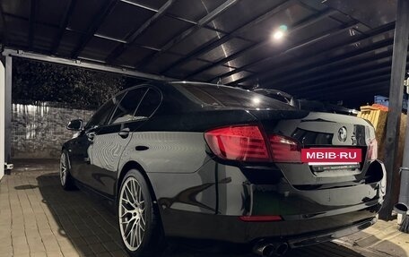 BMW 5 серия, 2013 год, 1 750 000 рублей, 4 фотография
