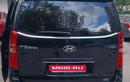 Hyundai Grand Starex Grand Starex I рестайлинг 2, 2014 год, 2 100 000 рублей, 7 фотография