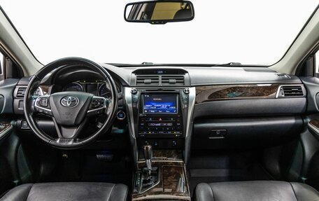 Toyota Camry, 2015 год, 2 438 000 рублей, 14 фотография