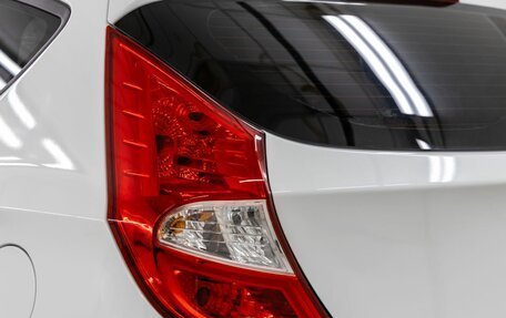 Hyundai Solaris II рестайлинг, 2016 год, 898 000 рублей, 13 фотография