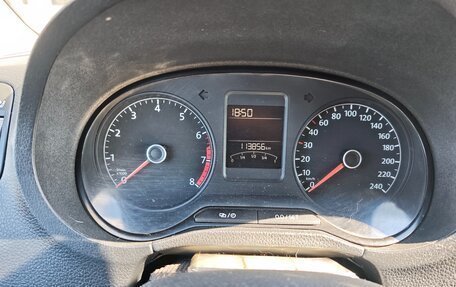 Volkswagen Polo VI (EU Market), 2015 год, 750 000 рублей, 19 фотография