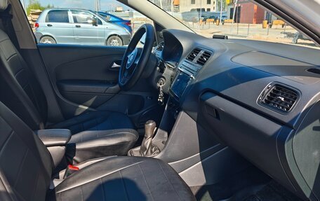 Volkswagen Polo VI (EU Market), 2015 год, 750 000 рублей, 20 фотография