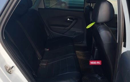 Volkswagen Polo VI (EU Market), 2015 год, 750 000 рублей, 21 фотография