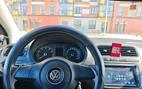 Volkswagen Polo VI (EU Market), 2015 год, 750 000 рублей, 18 фотография