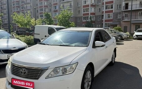 Toyota Camry, 2012 год, 1 400 000 рублей, 9 фотография