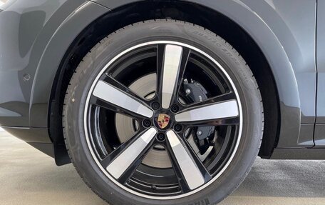 Porsche Cayenne III, 2024 год, 21 800 000 рублей, 6 фотография