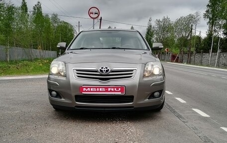 Toyota Avensis III рестайлинг, 2006 год, 640 000 рублей, 3 фотография