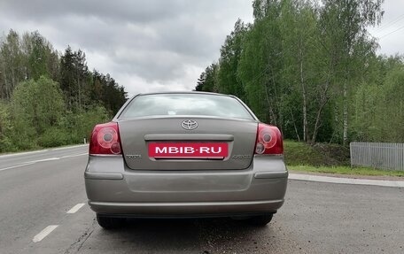 Toyota Avensis III рестайлинг, 2006 год, 640 000 рублей, 7 фотография