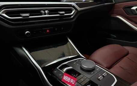 BMW 3 серия, 2023 год, 3 350 000 рублей, 13 фотография