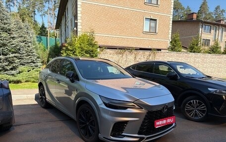 Lexus RX IV рестайлинг, 2023 год, 11 800 000 рублей, 1 фотография