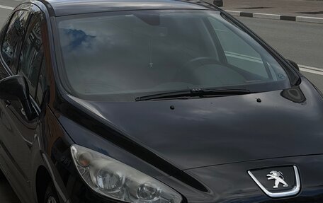 Peugeot 308 II, 2011 год, 650 000 рублей, 1 фотография