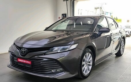 Toyota Camry, 2018 год, 2 520 000 рублей, 1 фотография