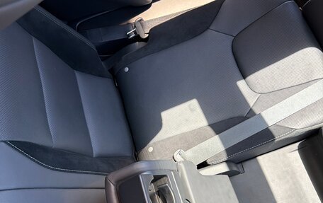 Lexus RX IV рестайлинг, 2023 год, 11 800 000 рублей, 12 фотография