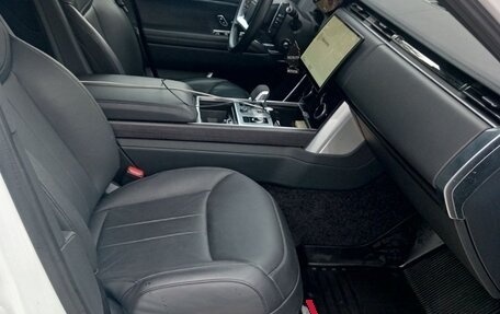 Land Rover Range Rover IV рестайлинг, 2022 год, 15 200 000 рублей, 7 фотография