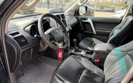 Toyota Land Cruiser Prado 150 рестайлинг 2, 2010 год, 2 630 000 рублей, 8 фотография