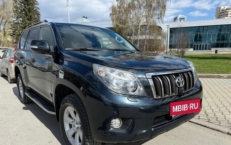 Toyota Land Cruiser Prado 150 рестайлинг 2, 2010 год, 2 630 000 рублей, 2 фотография