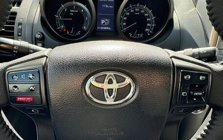 Toyota Land Cruiser Prado 150 рестайлинг 2, 2010 год, 2 630 000 рублей, 18 фотография