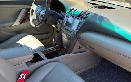 Toyota Camry, 2010 год, 999 000 рублей, 10 фотография