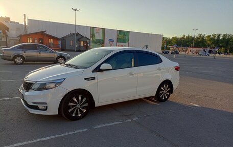 KIA Rio III рестайлинг, 2016 год, 950 000 рублей, 2 фотография