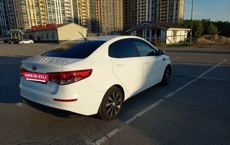 KIA Rio III рестайлинг, 2016 год, 950 000 рублей, 5 фотография
