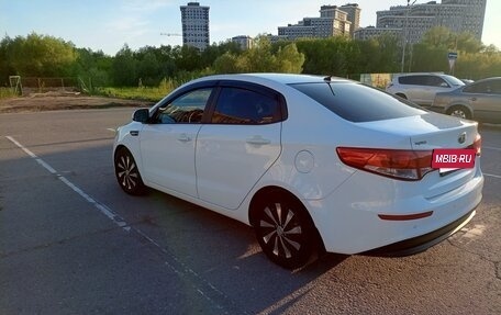 KIA Rio III рестайлинг, 2016 год, 950 000 рублей, 3 фотография