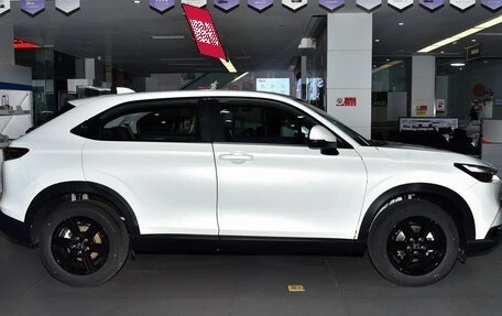 Honda Vezel, 2025 год, 1 760 000 рублей, 8 фотография