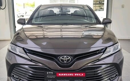 Toyota Camry, 2018 год, 2 520 000 рублей, 2 фотография