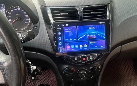 Hyundai Solaris II рестайлинг, 2015 год, 600 000 рублей, 6 фотография