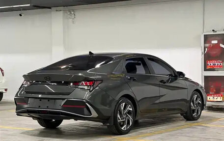 Hyundai Elantra, 2025 год, 1 982 000 рублей, 4 фотография