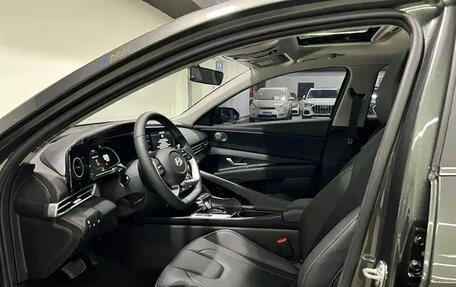 Hyundai Elantra, 2025 год, 1 982 000 рублей, 7 фотография
