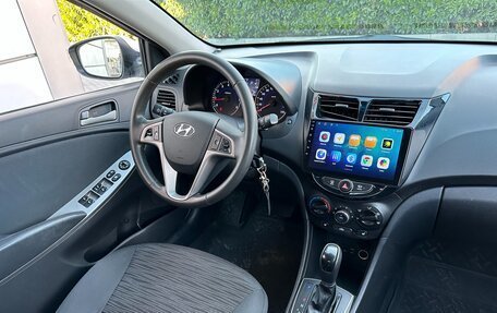Hyundai Solaris II рестайлинг, 2014 год, 997 000 рублей, 30 фотография