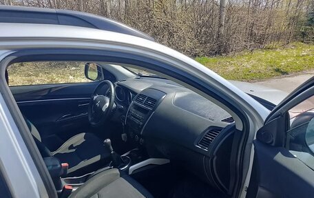Mitsubishi ASX I рестайлинг, 2011 год, 815 000 рублей, 3 фотография