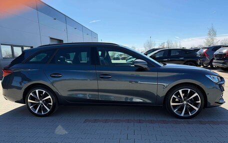 SEAT Leon IV, 2022 год, 2 325 000 рублей, 2 фотография