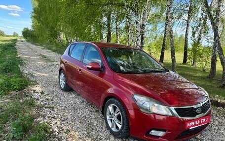 KIA cee'd I рестайлинг, 2012 год, 900 000 рублей, 7 фотография