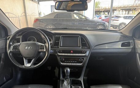 Hyundai Sonata VII, 2017 год, 1 949 000 рублей, 10 фотография