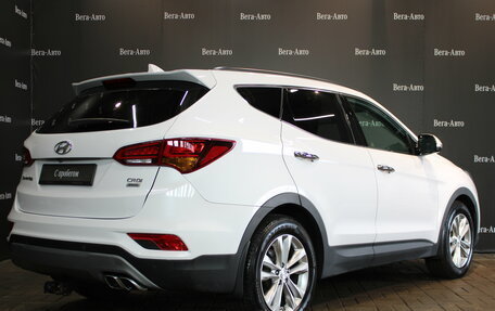 Hyundai Santa Fe III рестайлинг, 2017 год, 2 330 000 рублей, 2 фотография